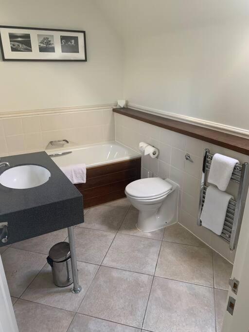 Ryder Cup Lodge Duchally - Free Access To Leisure Club Swimming Pool Hot Tub Steam Room - Starlink Satellite Internet - Sky Glass Now Dog Friendly For 2025 Auchterarder Exterior photo